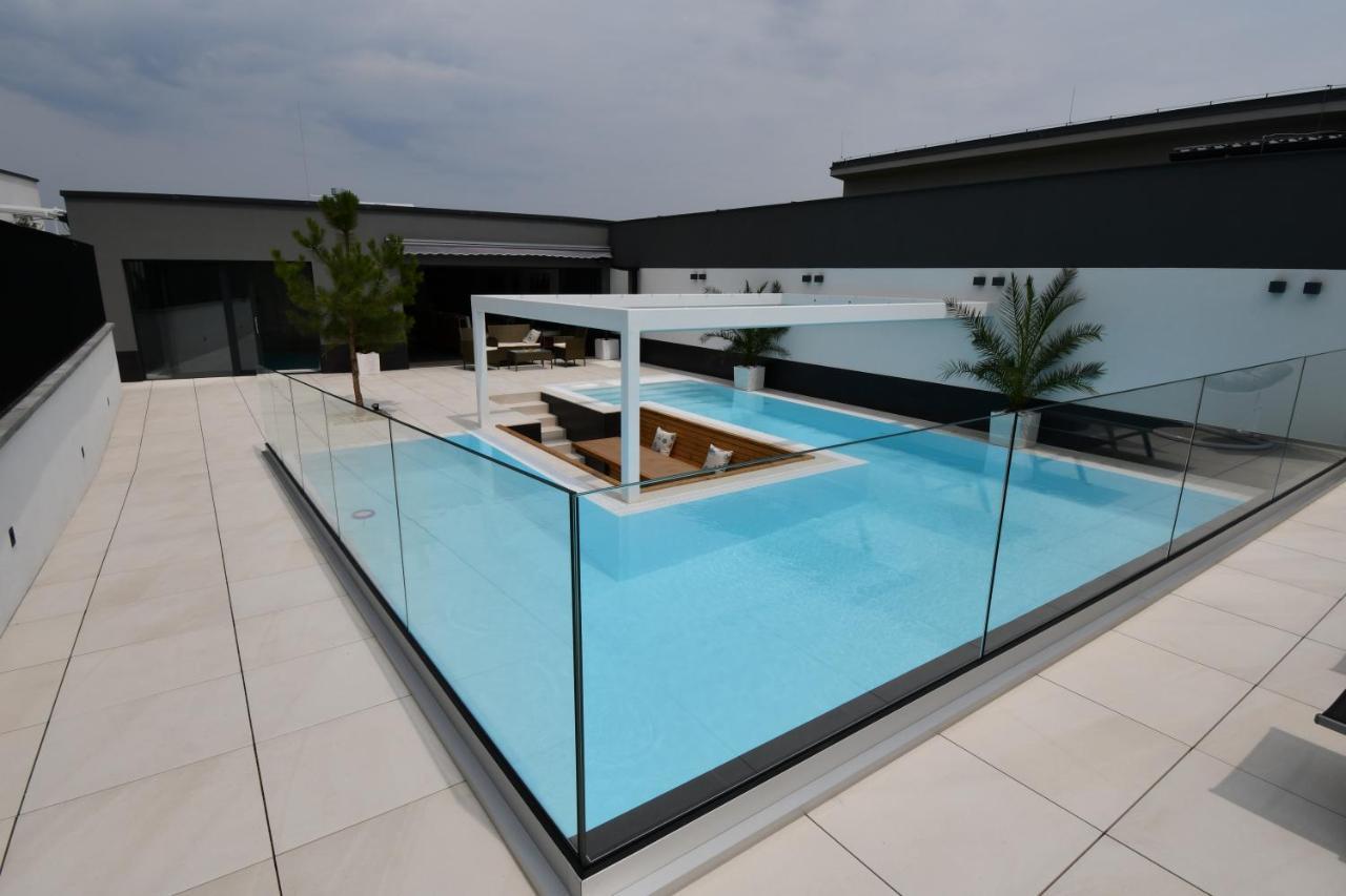 Apartmany Ladna ภายนอก รูปภาพ
