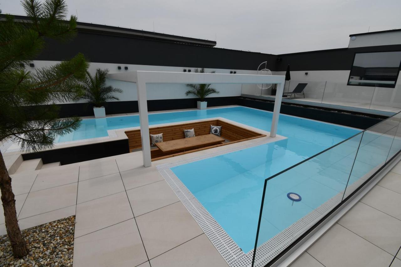 Apartmany Ladna ภายนอก รูปภาพ
