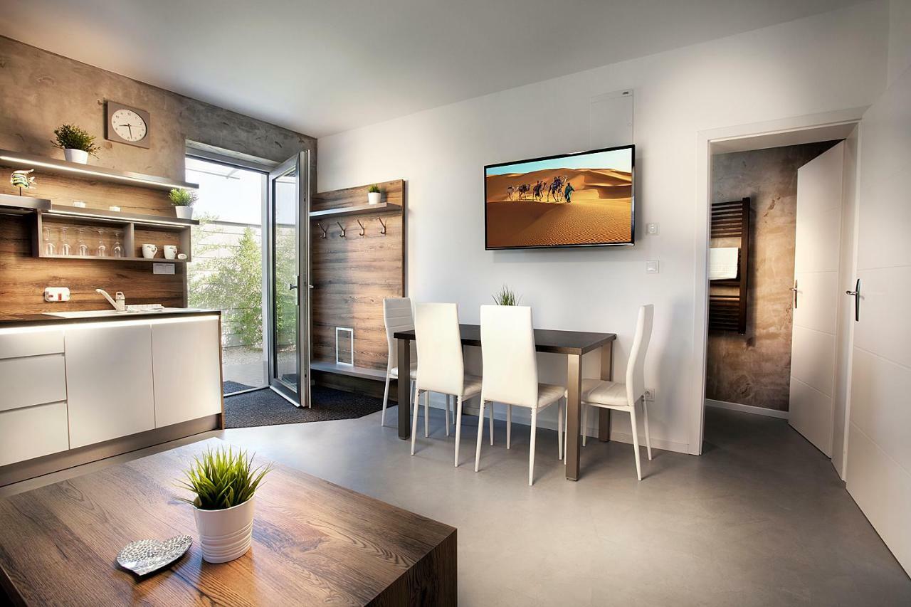 Apartmany Ladna ภายนอก รูปภาพ